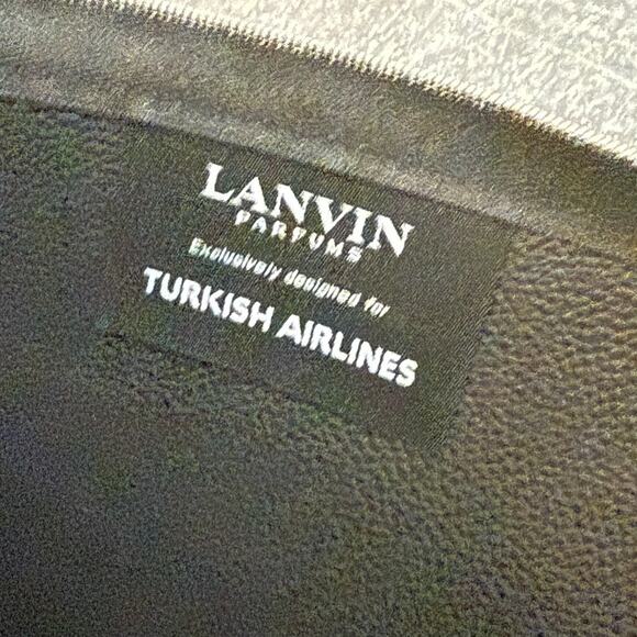 Lanvin Parfums for Turkish Airlines Toiletry Bag Travel Pouch Black Zip Around - Picture 4 of 6